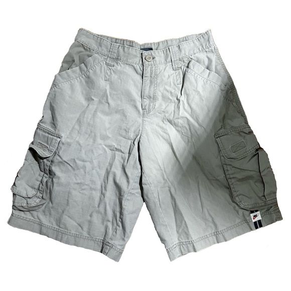 Vintage Nike Cargo Shorts - Picture 1 of 8